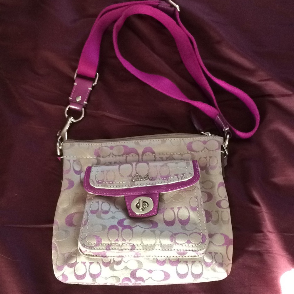 Authentic Coach Messenger Bag